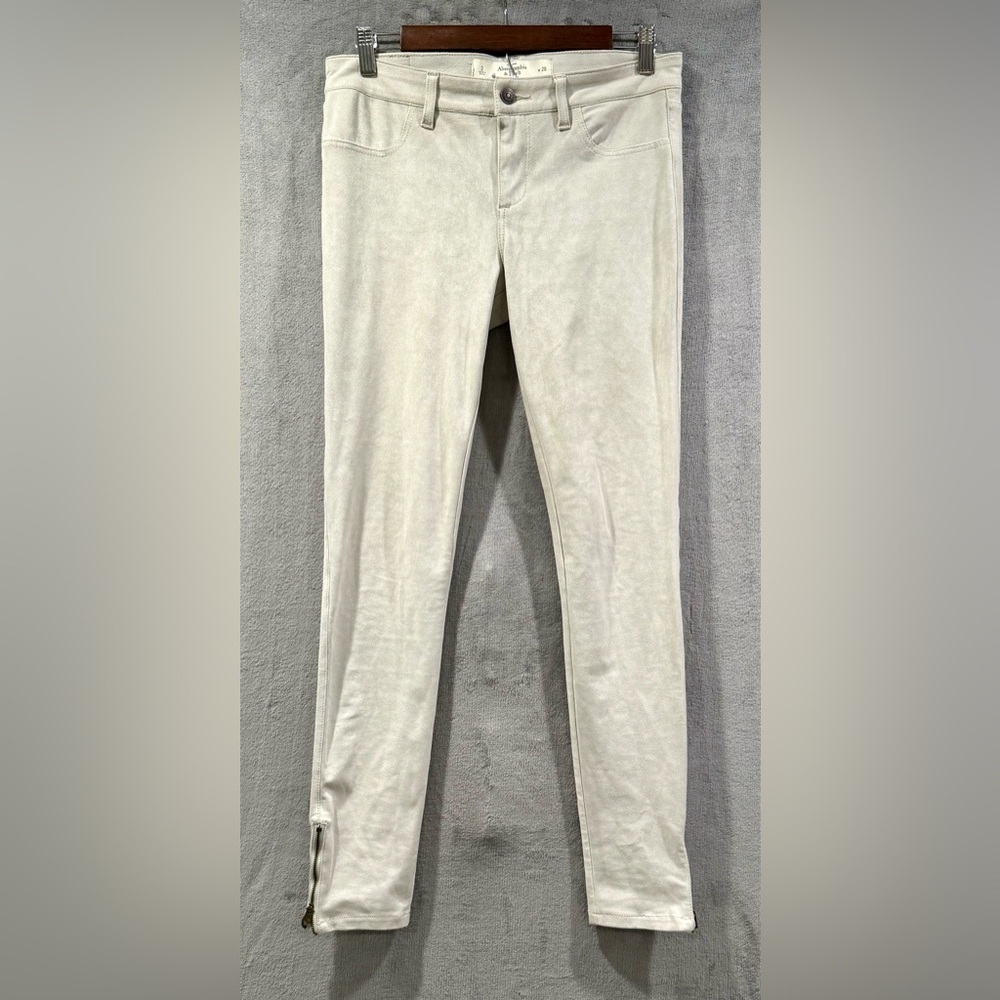 Abercrombie And Fitch Women’s Suede Off White Skinny Ankle Zip Pants Size 2